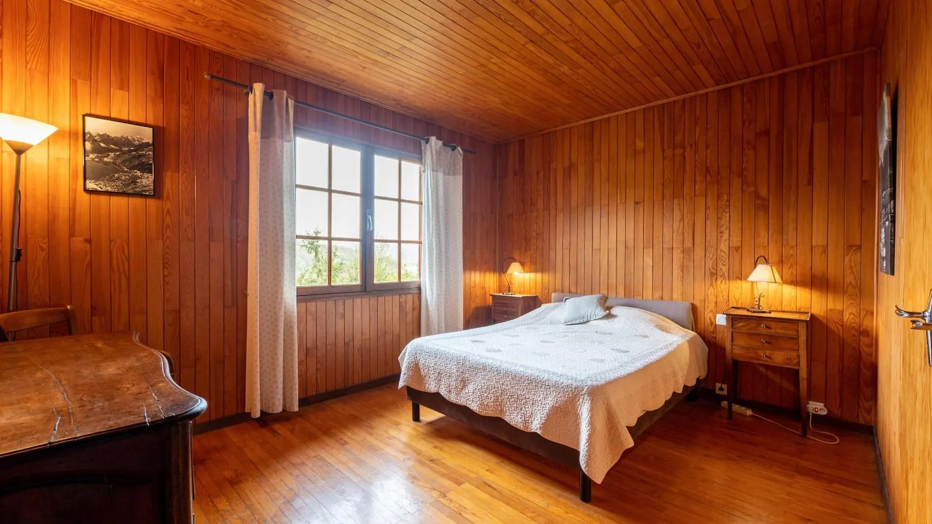 Chalet De Charme Avec Vue Spendide Menthon-Saint-Bernard 0*,